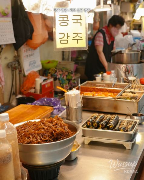 Exploring Gyeongju's Traditional Markets for Chuseok Preparations_03