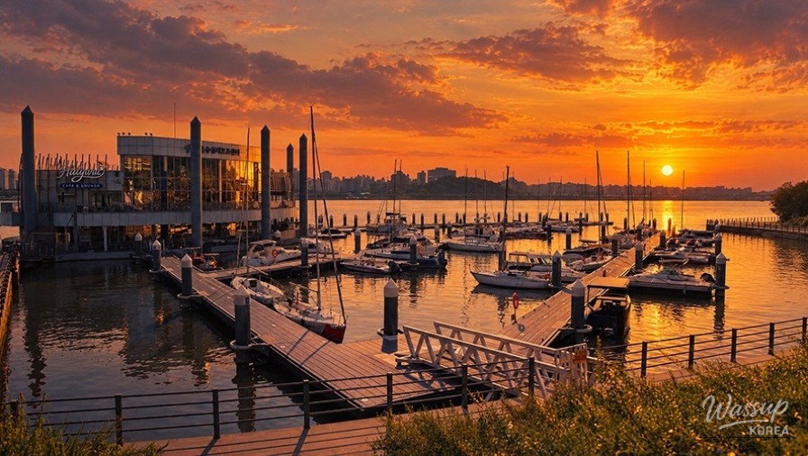Discover the Autumn Sunsets Along the Han River_03