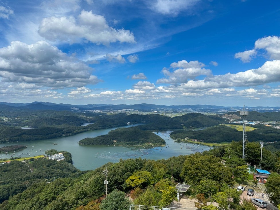 Exploring the Korea-Shaped Landscape at Chopyeongho_02