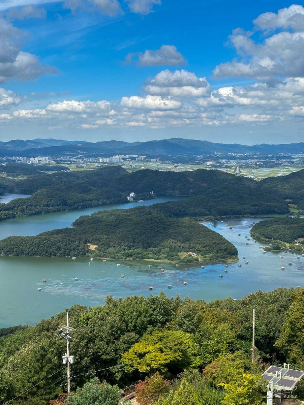 Exploring the Korea-Shaped Landscape at Chopyeongho_11