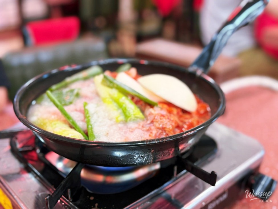 A Culinary Journey to Gumi's Seonsan Gopchang_02