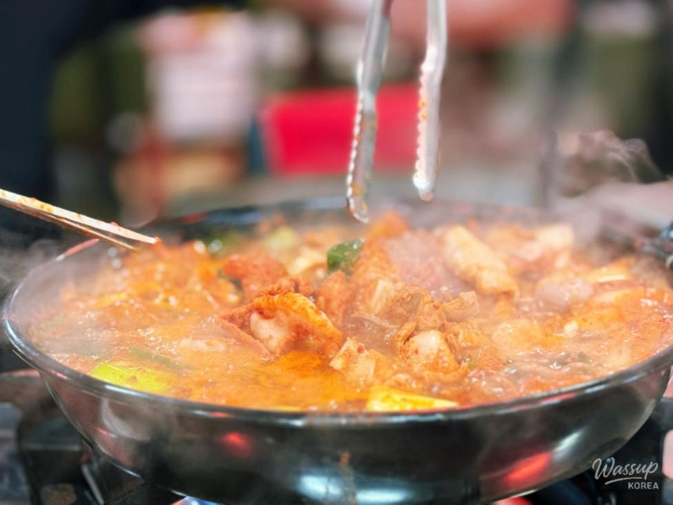 A Culinary Journey to Gumi's Seonsan Gopchang_01