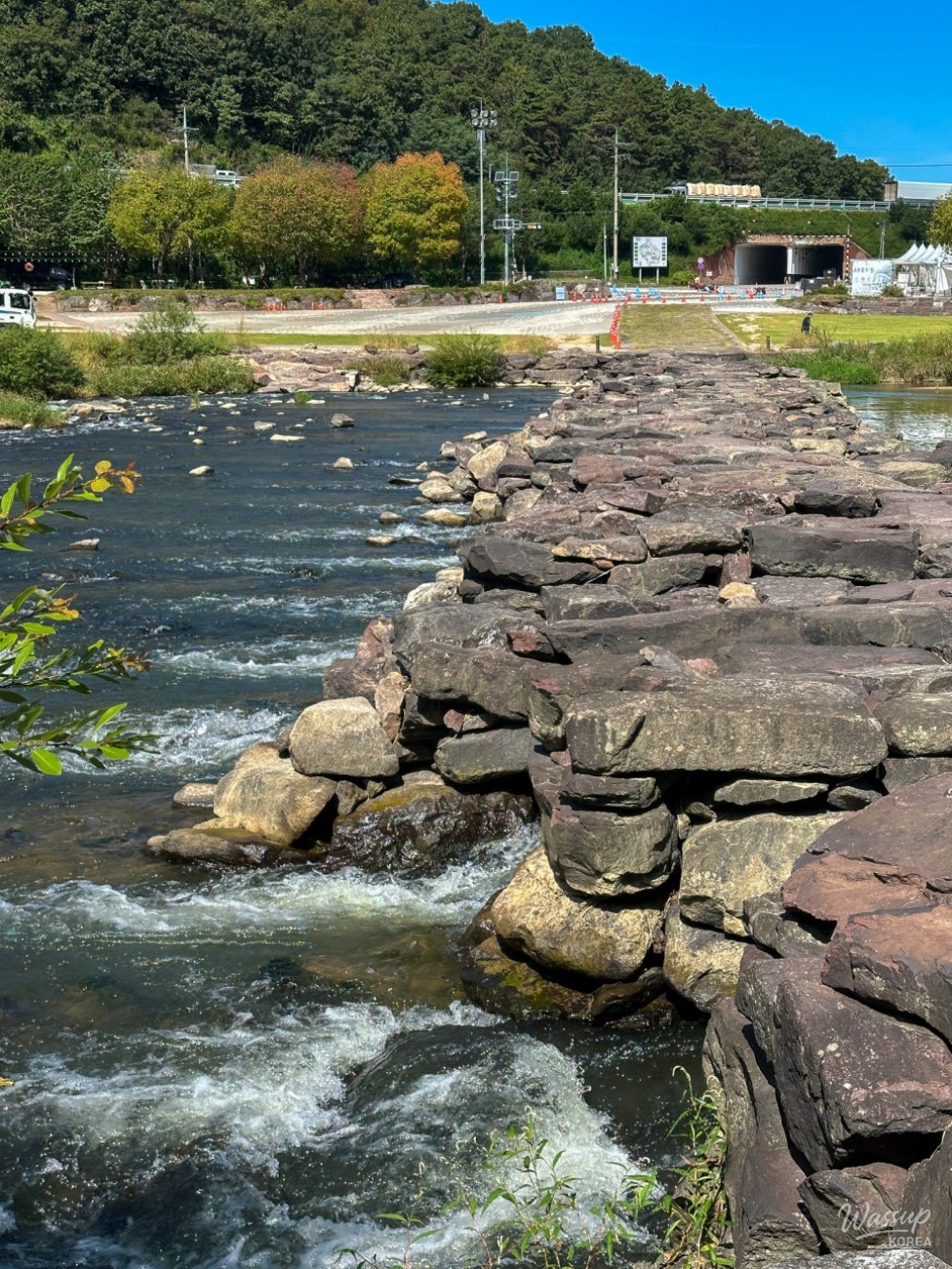 Exploring the Historical Nong Bridge in Jincheon_04