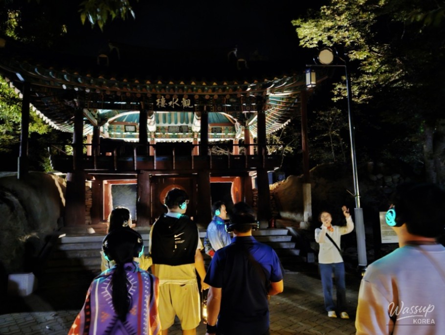 A Magical Autumn Night at Susungdae_16