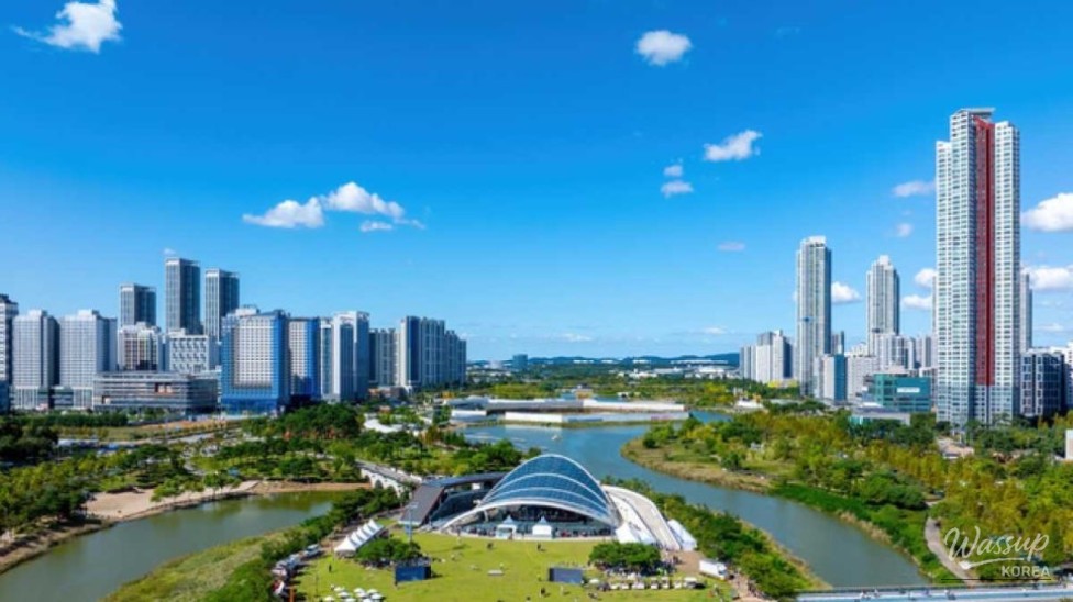 Exploring Cheongna Lake Park: A Perfect Autumn Getaway_02