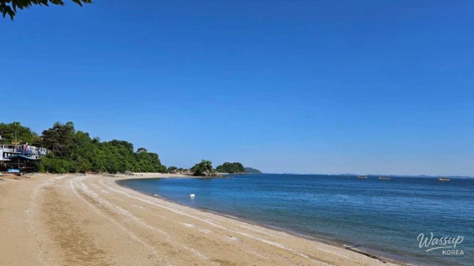 Exploring the Hidden Gem of Gukhwado Island in Hwaseong_01