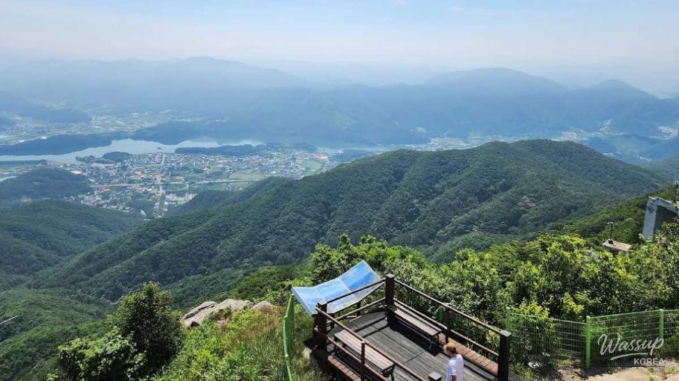 Exploring the Charms of Moaksan Mountain in Autumn_01