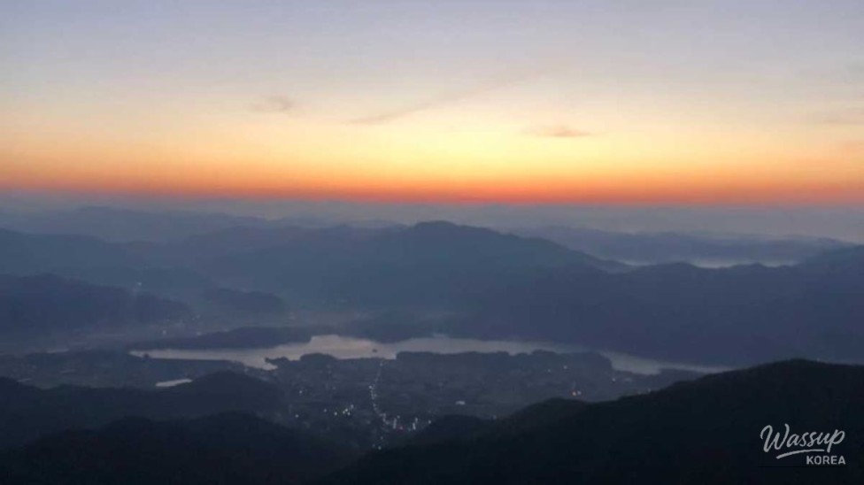 Exploring the Charms of Moaksan Mountain in Autumn_05