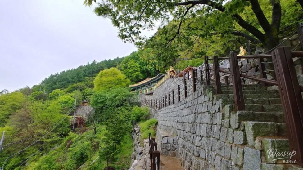 Exploring the Charms of Moaksan Mountain in Autumn_04