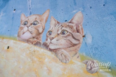 Exploring the Colorful Mural Village of Sinse-dong in Andong_18