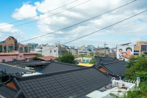 Exploring the Colorful Mural Village of Sinse-dong in Andong_10