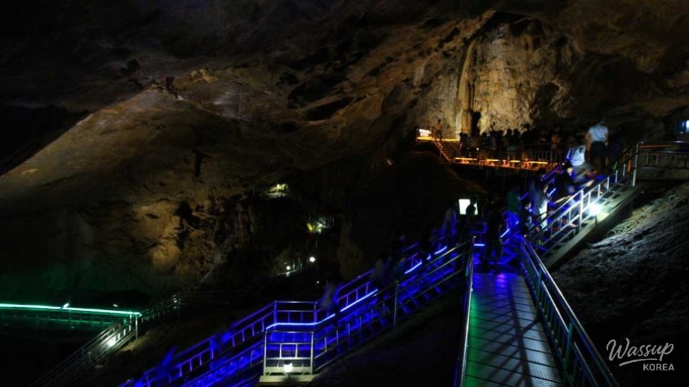 Exploring the Mystical Hwanseongul Cave in Samcheok, Korea_04