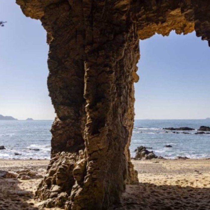 Exploring the Wonders of Padori Coastal Cave in Taean