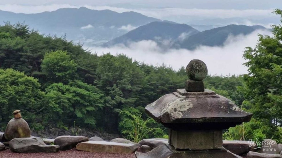 Exploring the Tranquil Beauty of Man-eo Temple_01