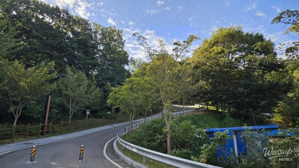 Exploring Gyerim Park: A Haven for Health and Learning_02