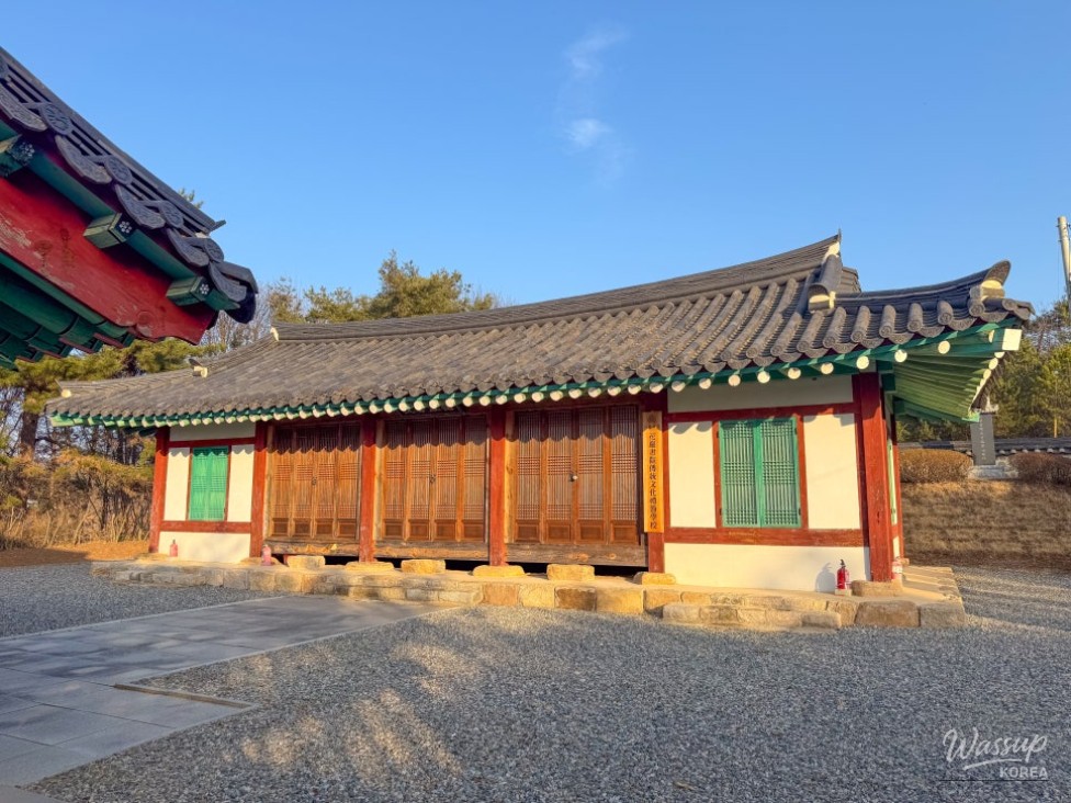 Exploring the Historic Seowons of Goesan_11