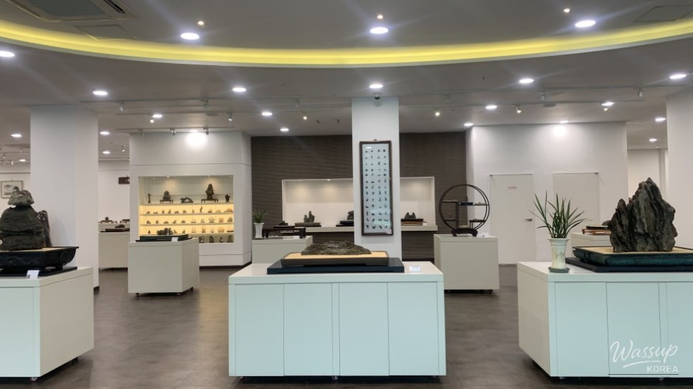 Exploring the Beauty of the Goesan Stone Exhibition Hall_03