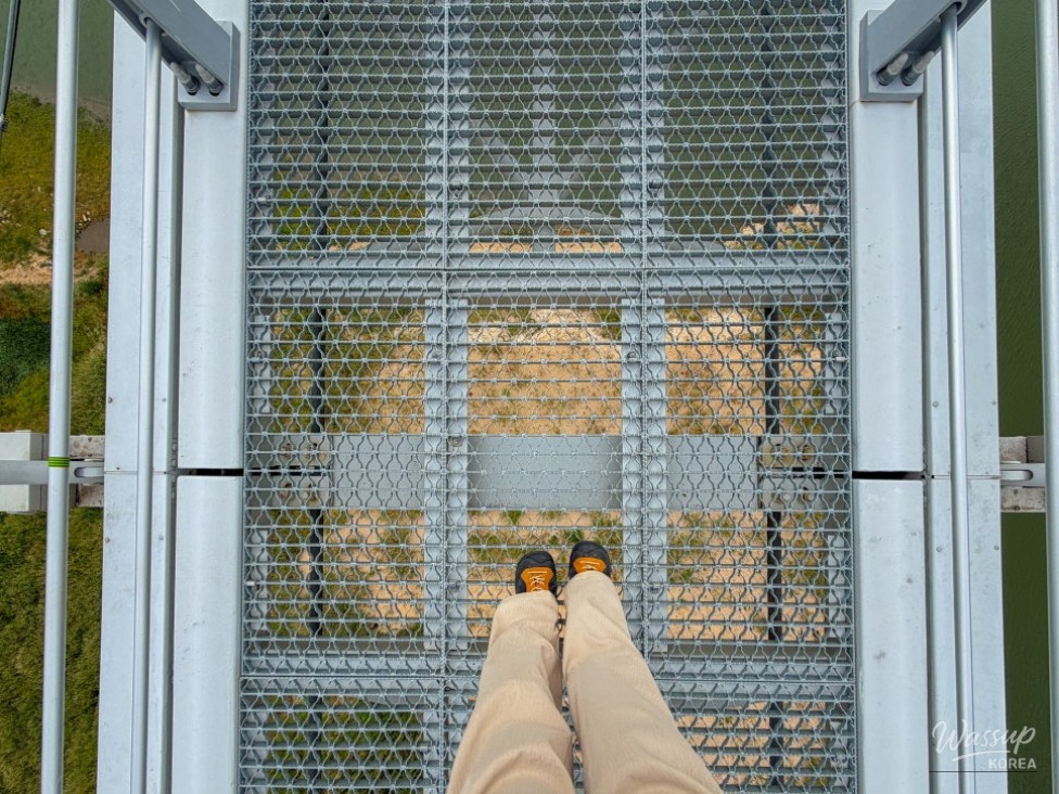 Exploring the Beautiful Yeongcheon Bohyeonsan Dam Suspension Bridge_13