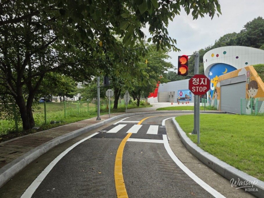 Exploring the Children's Traffic Park in Dangjin_03