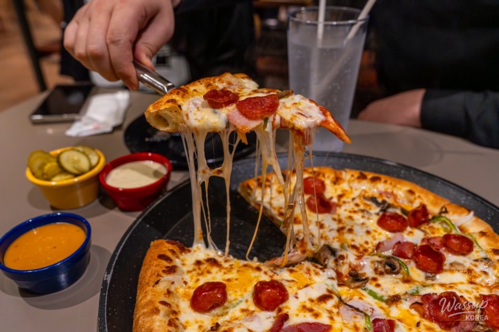Experience Making Pizza at Imshil Cheese Theme Park_02