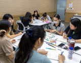 Cultural Storytelling Through Art: A Program for Multicultural Families