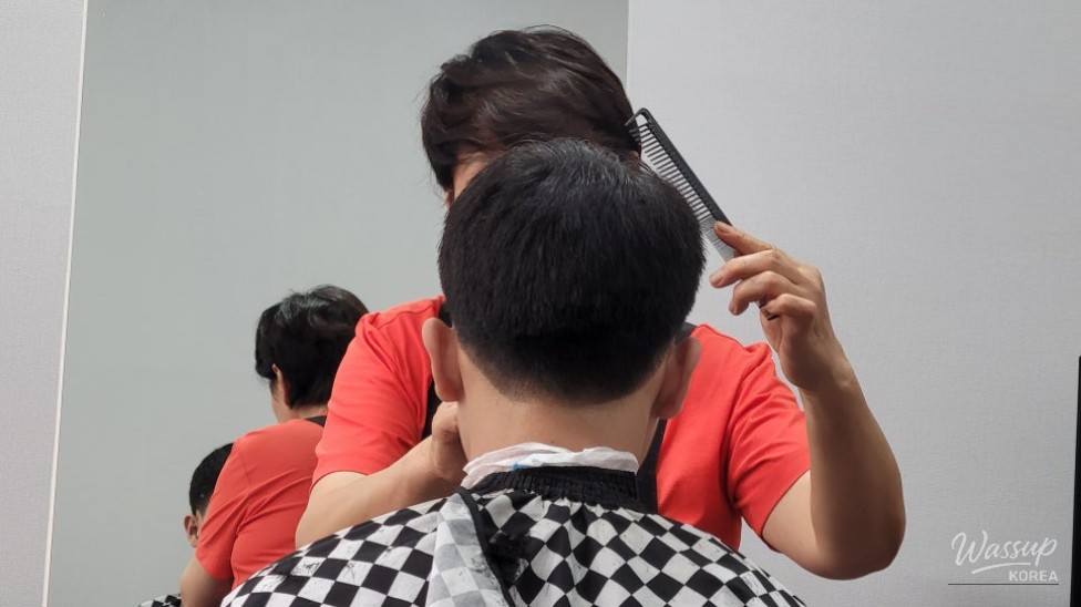 Gentleman Hair Club in Jincheon: Affordable Haircuts and Exciting Offers_08
