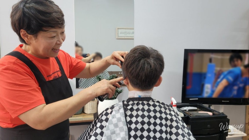 Gentleman Hair Club in Jincheon: Affordable Haircuts and Exciting Offers_09