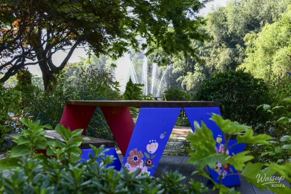 A Tranquil Escape in the Heart of the City_13