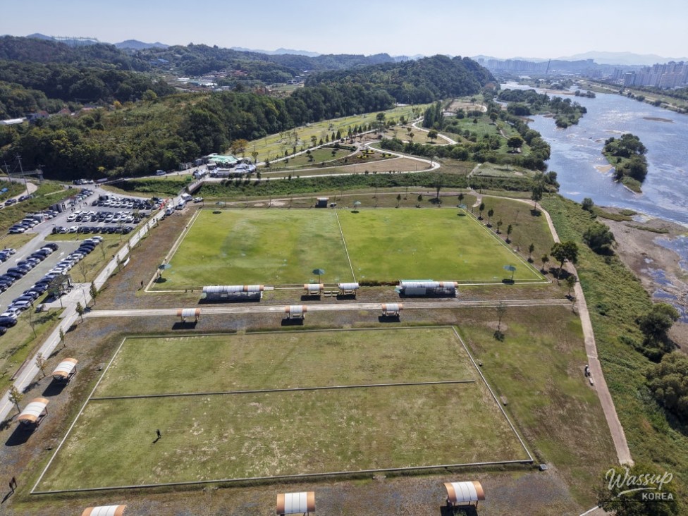 Relaxing Retreat in Nature: Geumsan Songbaek Theme Park_09
