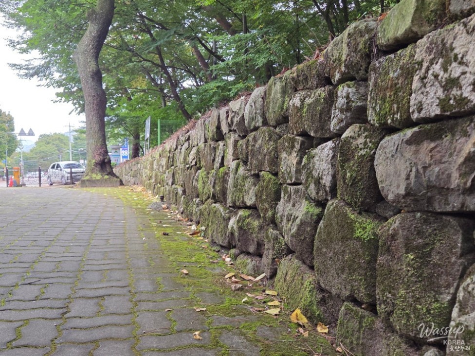 Exploring Seongnamsa Temple: A Journey Through History and Nature_02