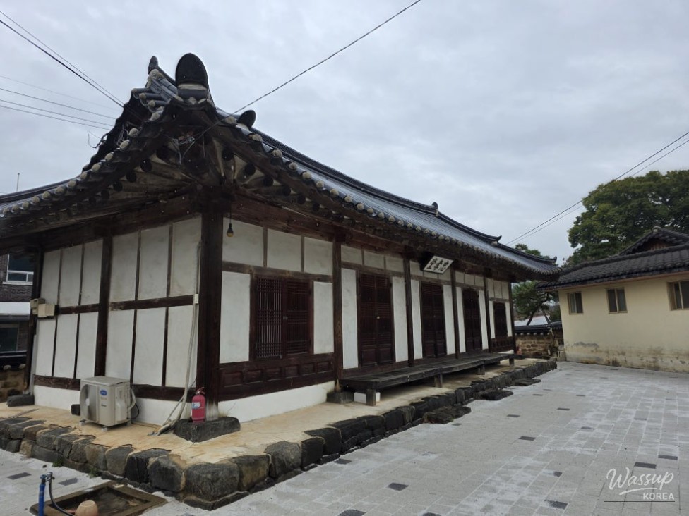 Exploring Yeonpung Confucian School in Goesan_05