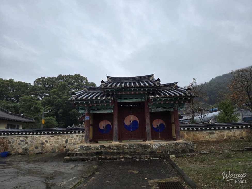 Exploring Yeonpung Confucian School in Goesan_06