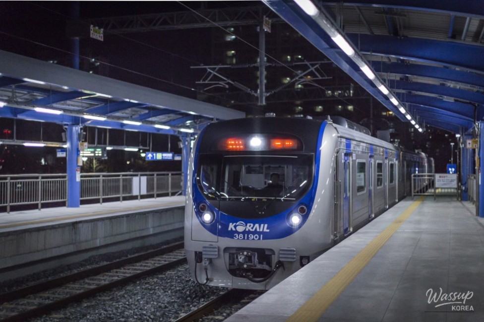 A Special Literary Festival on Seoul Subway Line 2_04