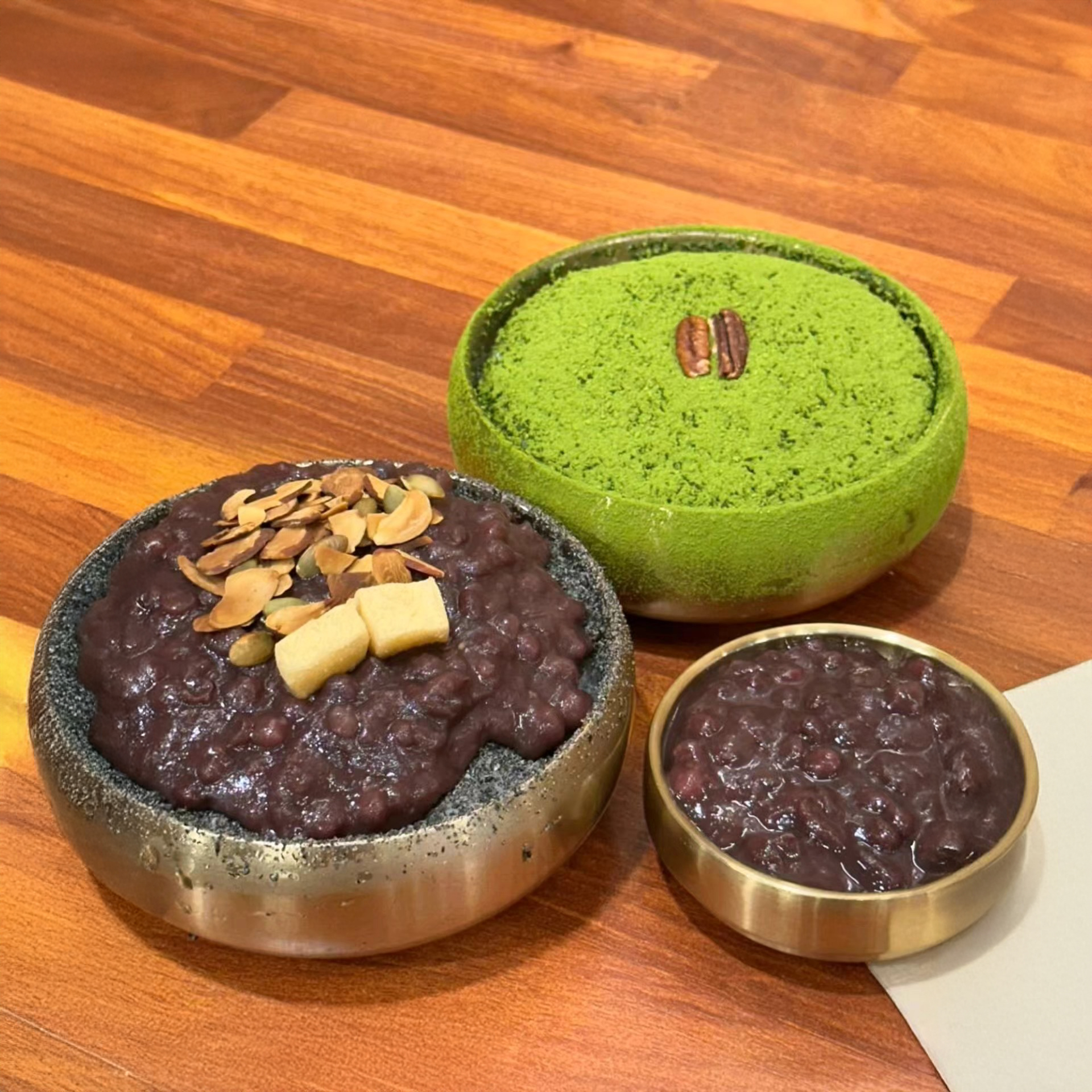 Close up view of the 100% domestic red bean paste used at Maru Patbingsu