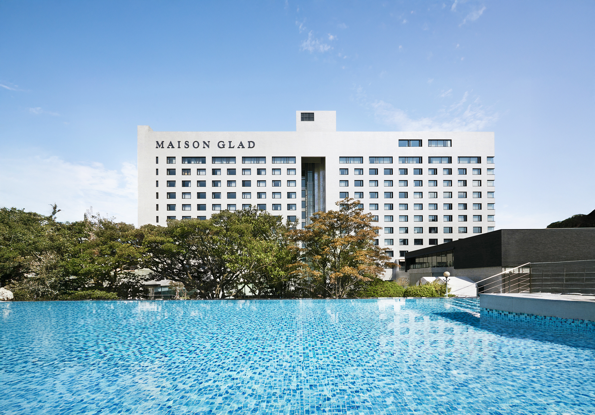 Exterior view of Maison Glad Jeju hotel near Jeju Airport