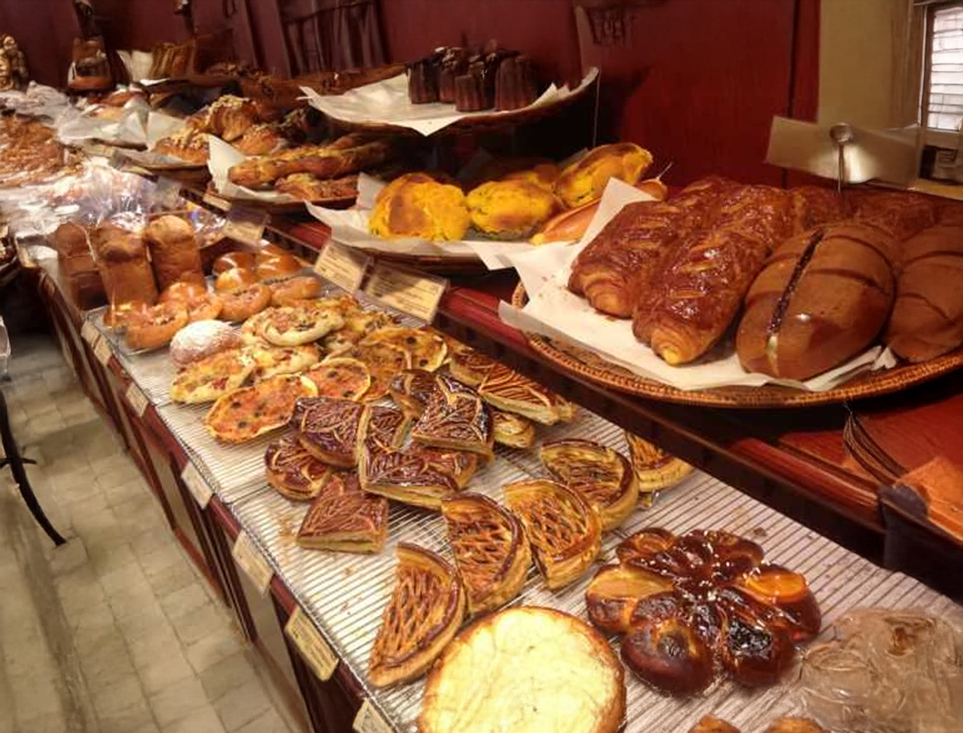 OPS Bakery storefront at Lotte Department Store Sogong