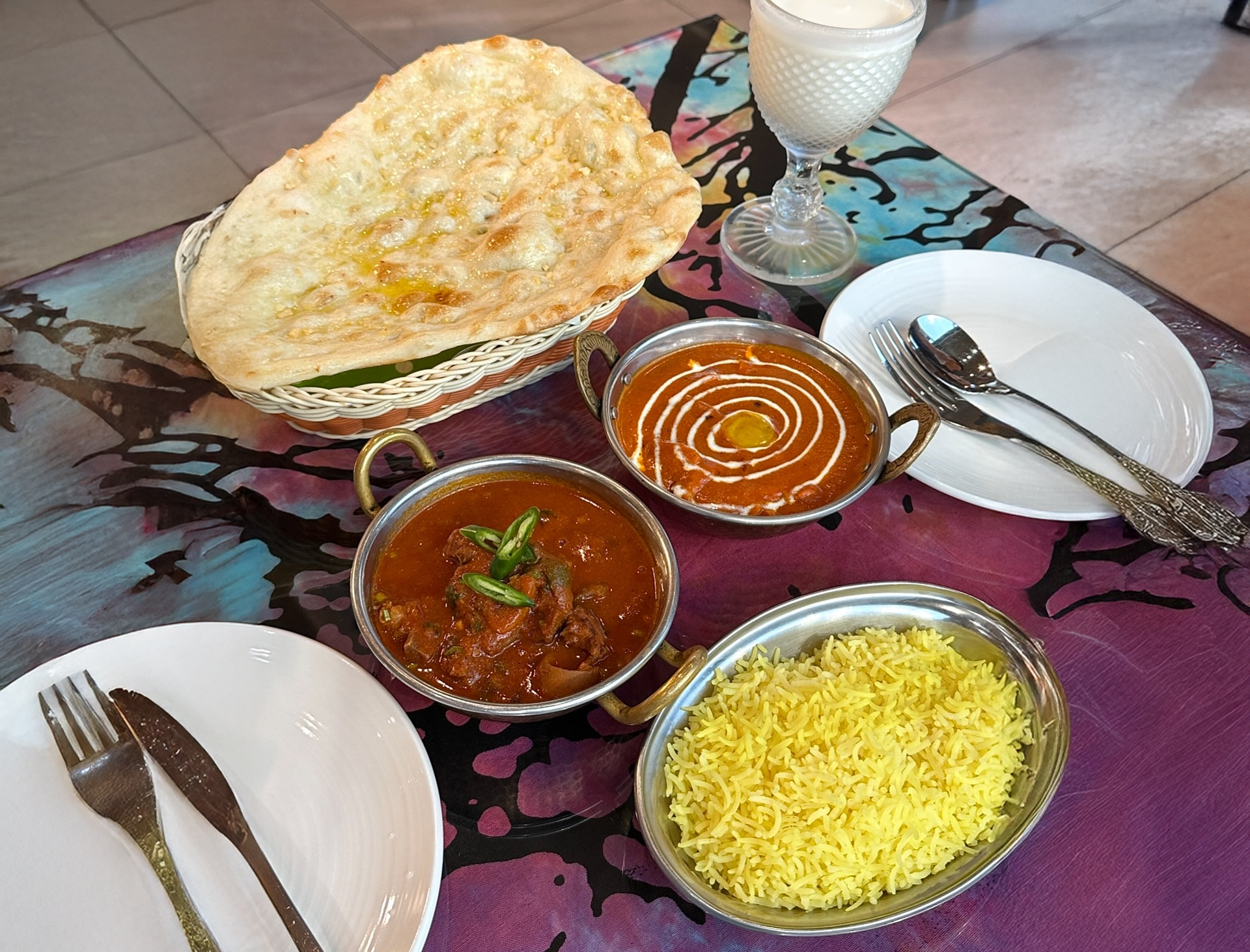 Everest Set for Two with curry naan samosas and tandoori chicken