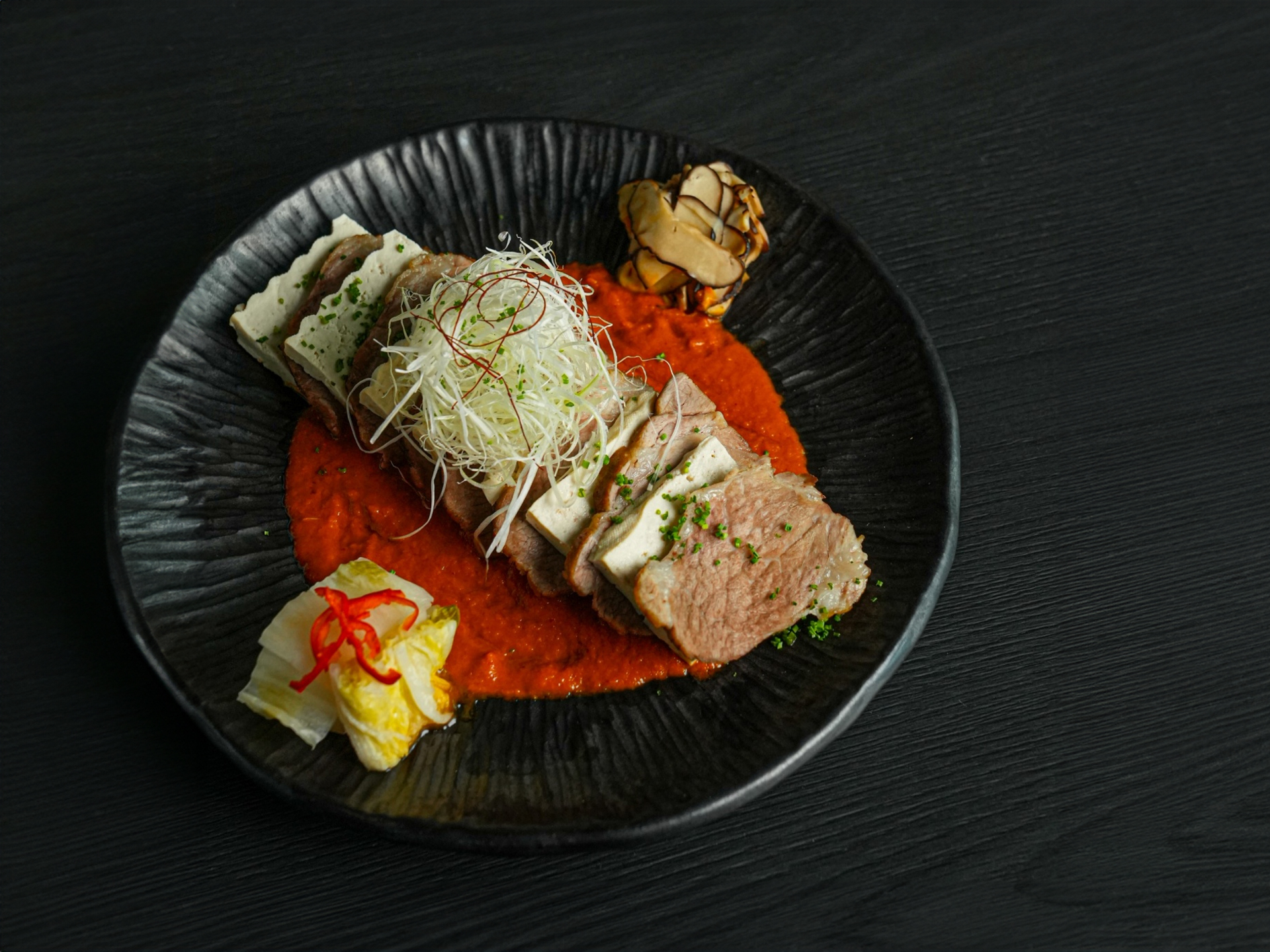 Interior atmosphere of a private dining restaurant near Seoul Station