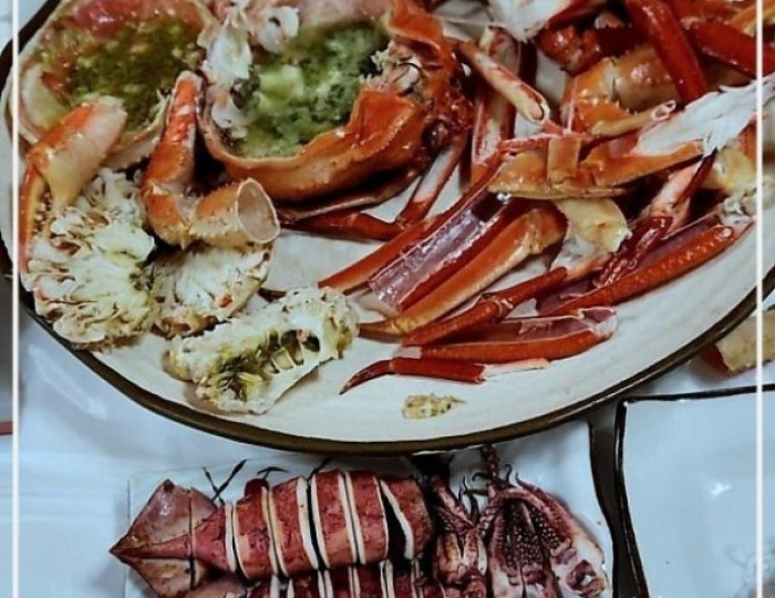 Discovering a Hidden Gem: The Secret of Delicious Crab at Daepo Port float